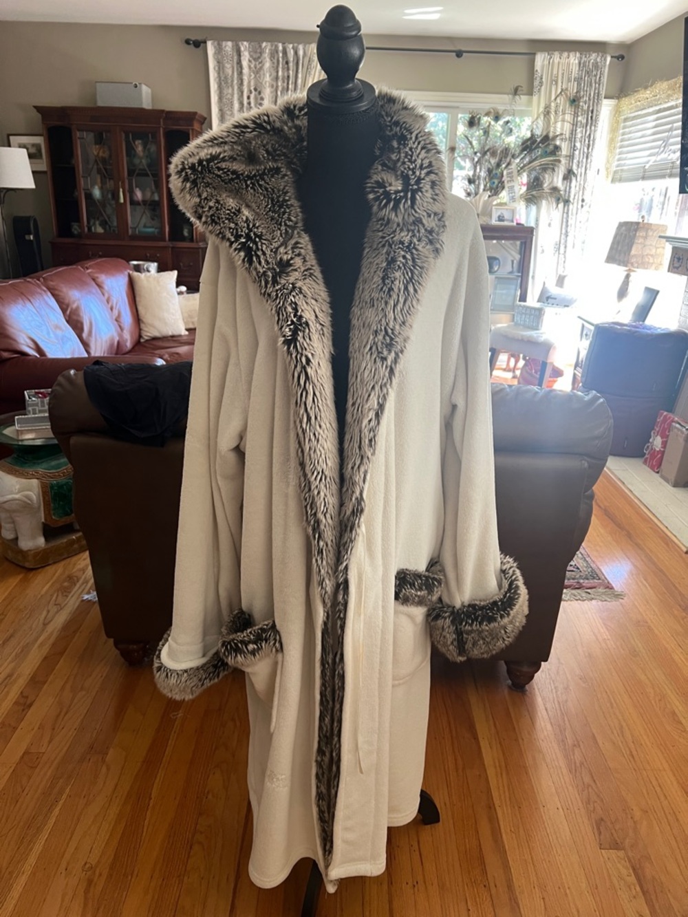 Pottery Barn Cream Robe with Faux-Fur Trim